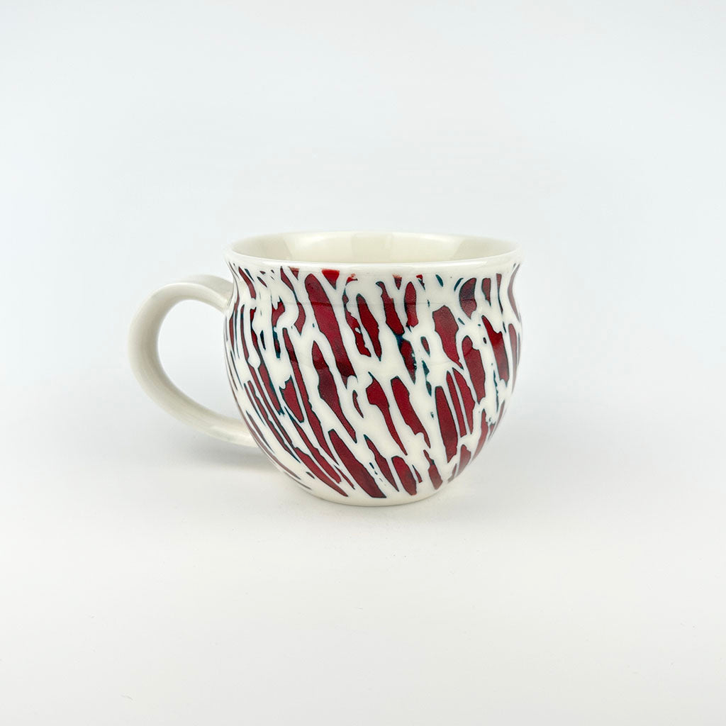 RED PORCELAIN CUP