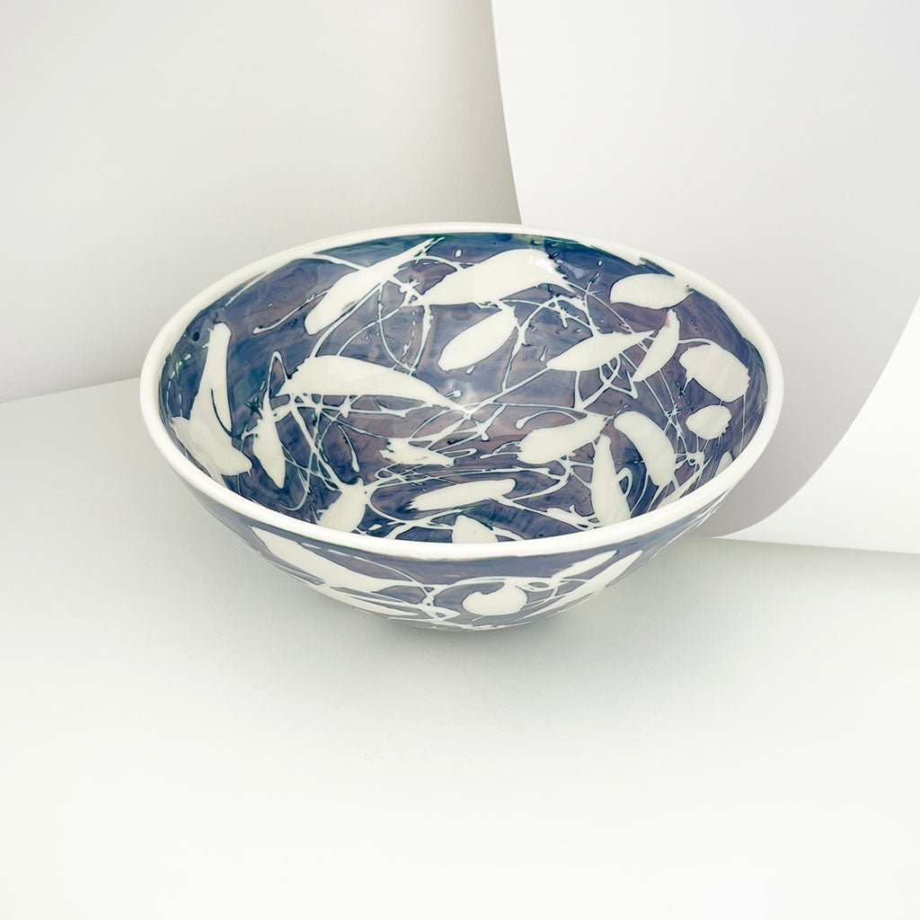 LILAC PORCELAIN SALAD BOWL